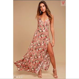 Lulu’s Floral Maxi w/ front slit NWOT